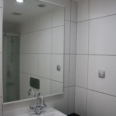 Daire Horizon Sky Cherry 3 Kıyıkıslacık